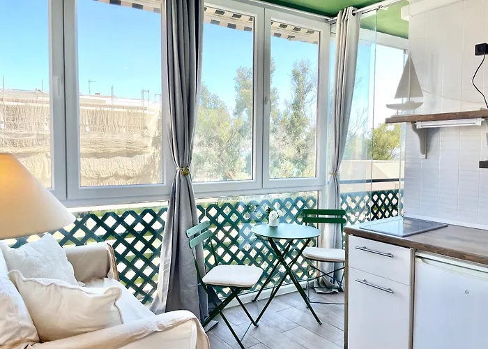 Apartment Mediterraneo Front - Eaw Homes *
